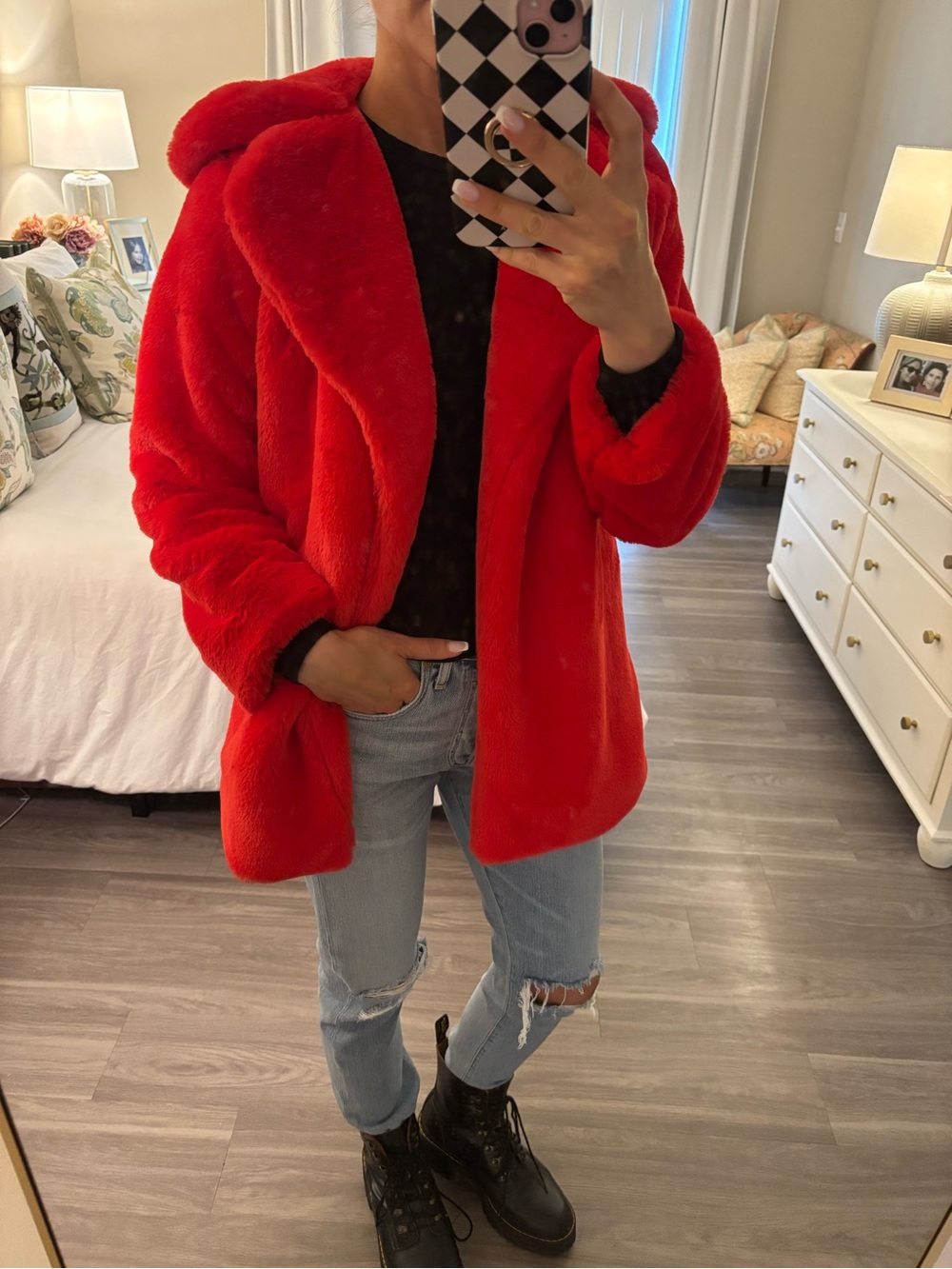 ❤️ VaVa by Joy Han Red Faux Fur Coat — NWT ❤️